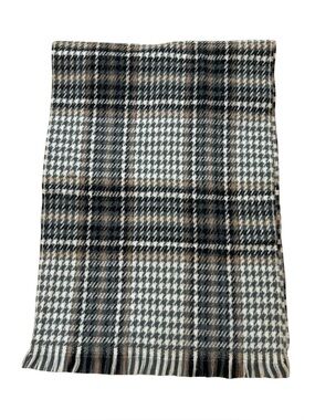 Mens Forcaster of Boston Plaid Fringe End Neutral Colored Scarf